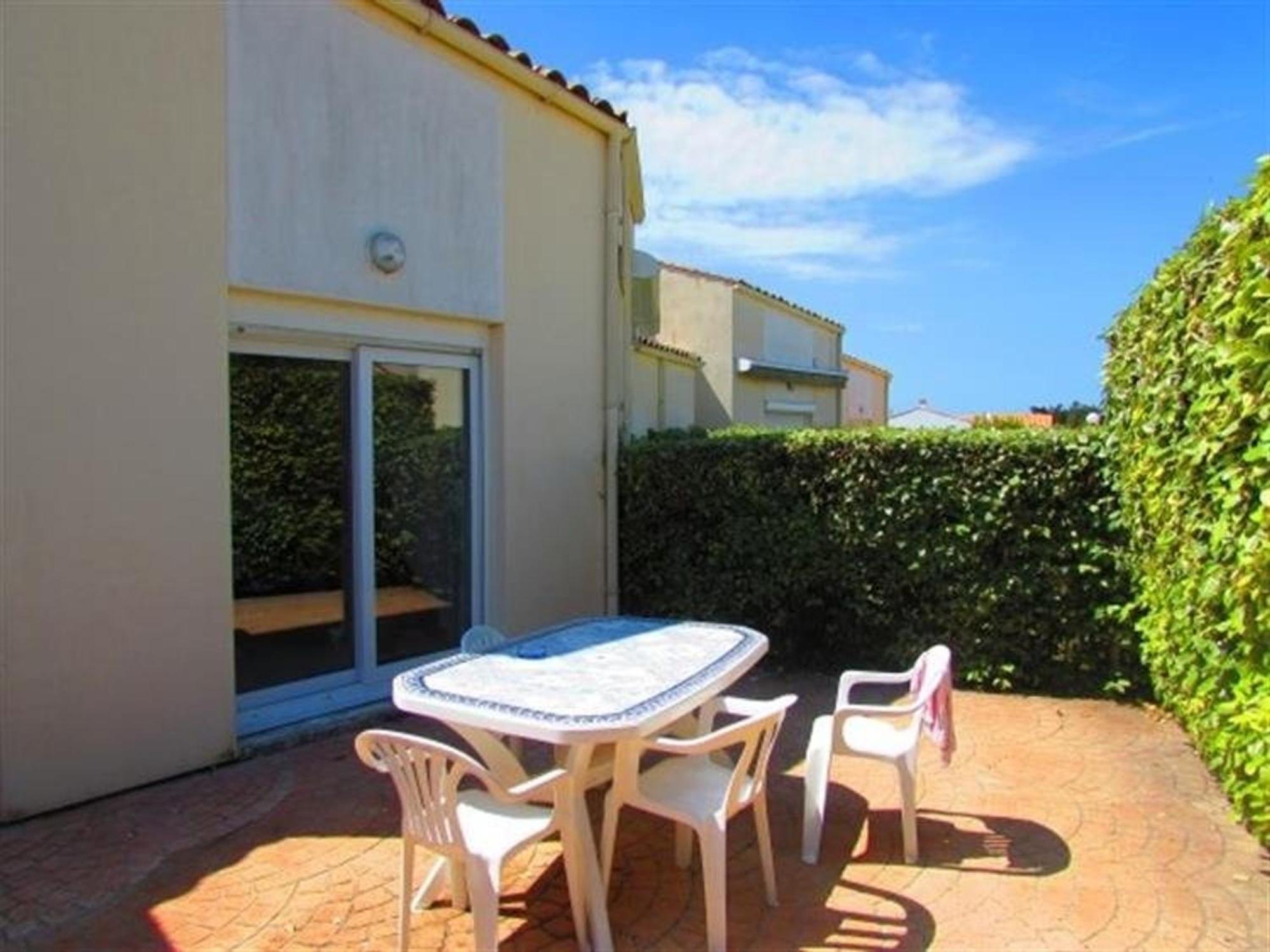 Charmante Maison Avec Piscine, 6 Couchages, Proche Plage - Saint-Denis-D'Oleron - Fr-1-246A-154 Exterior photo